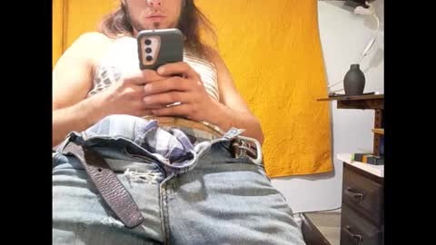 Snapshot of footlover6 chatting on 11/01/25, 04:58 Thomas Jefferson online show from 11/01/25, 04:58