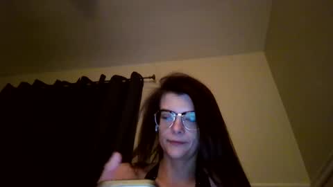 Snapshot of footsiebootsie32 chatting on 10/30/25, 11:22 footsiebootsie32 online show from 10/30/25, 11:22