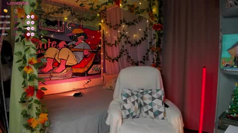 Snapshot of forest_lina chatting on 01/09/25, 06:38 online show from 01/09/25, 06:38