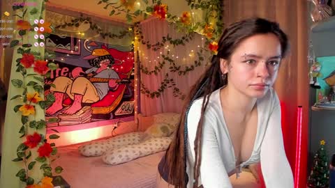 Snapshot of forest_lina chatting on 02/03/25, 02:02 online show from 02/03/25, 02:02