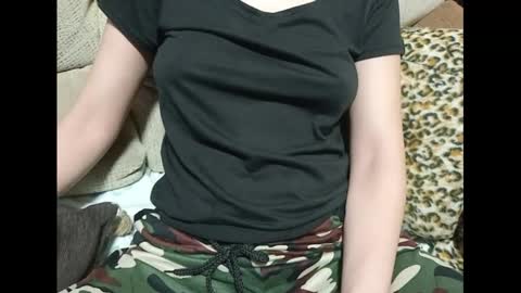 Snapshot of foreversweetx897751 chatting on 03/06/26, 10:17 Foreversweetx online show from 03/06/26, 10:17