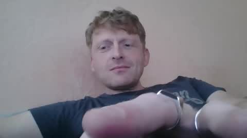 Snapshot of forgotten_lover chatting on 10/24/25, 09:17 forgotten_lover online show from 10/24/25, 09:17