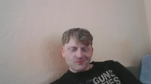 Snapshot of forgotten_lover chatting on 03/20/26, 03:06 forgotten_lover online show from 03/20/26, 03:06