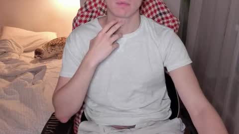 Dean online show from 11/08/25, 04:23