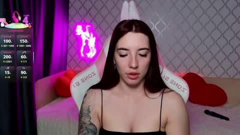Lily online show from 05/13/26, 11:00