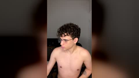 Snapshot of founddeliciousy chatting on 03/17/26, 08:06 greetings goal is edge and cumshot with 300 18 new bigcock twink online show from 03/17/26, 08:06