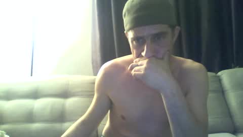 Snapshot of fouraide42 chatting on 12/05/24, 05:04 fouraide42 online show from 12/05/24, 05:04