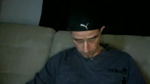 Snapshot of fouraide42 chatting on 02/26/25, 10:31 fouraide42 online show from 02/26/25, 10:31