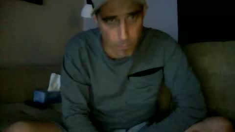 Snapshot of fouraide42 chatting on 03/10/25, 02:39 fouraide42 online show from 03/10/25, 02:39