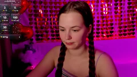 Lisa online show from 03/11/26, 08:59