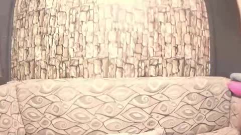 Snapshot of fox_off2 chatting on 02/10/25, 08:42 fox_off2 online show from 02/10/25, 08:42