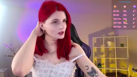 Snapshot of foxfox6 chatting on 04/29/26, 02:59 Charlotte please dont forget to thumbs up me online show from 04/29/26, 02:59