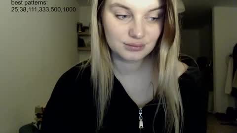 i am your baby Alien  online show from 02/19/25, 09:25