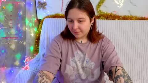 Snapshot of foxgirlandmerguis chatting on 01/11/26, 02:55 Belinda online show from 01/11/26, 02:55