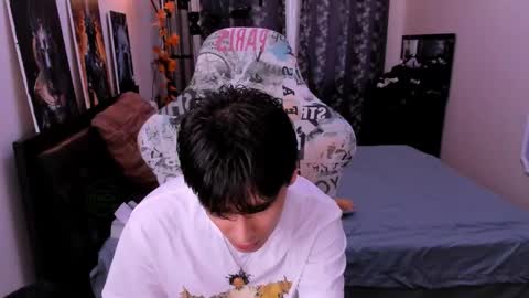 Foxicfu online show from 04/30/26, 01:28