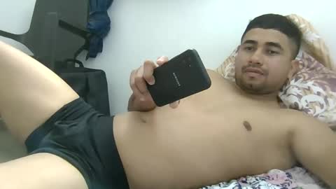 Snapshot of foxj94 chatting on 01/17/26, 02:44 Fox online show from 01/17/26, 02:44