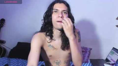 Snapshot of foxxxy_blexxxed chatting on 01/12/25, 06:39 Foxxxy Blexxxed online show from 01/12/25, 06:39