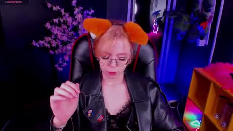 Snapshot of foxxxypolly chatting on 07/03/26, 05:25 Polly online show from 07/03/26, 05:25
