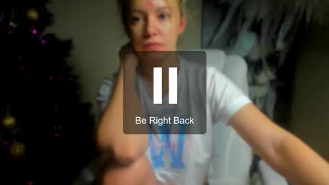 Foxy online show from 12/19/25, 12:28