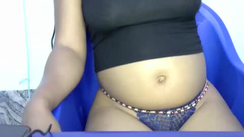 Snapshot of foxy_candy01 chatting on 04/15/26, 07:15 foxy_candy01 online show from 04/15/26, 07:15