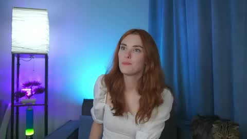 Snapshot of foxy_cute4you chatting on 05/05/26, 06:27 Eva online show from 05/05/26, 06:27