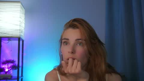 Snapshot of foxy_cute4you chatting on 05/31/26, 07:37 Eva online show from 05/31/26, 07:37