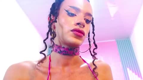 Ella online show from 12/13/25, 07:53