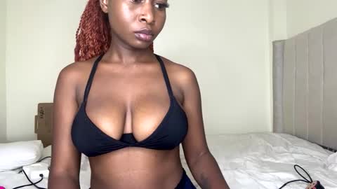 Snapshot of foxy_fanala chatting on 03/08/25, 10:45 Fanala online show from 03/08/25, 10:45