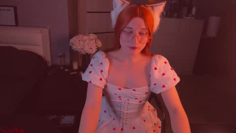 Snapshot of foxy_jpg chatting on 11/08/25, 10:30 Sue online show from 11/08/25, 10:30