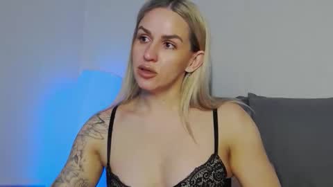 Foxy Kimmi online show from 05/01/26, 06:29