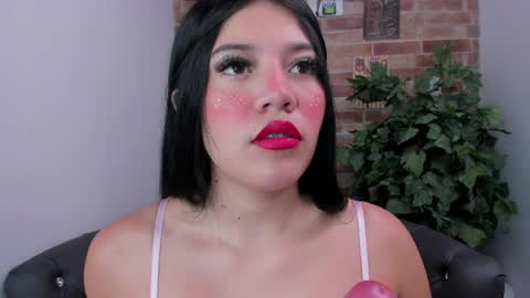 Snapshot of foxy_loren chatting on 03/30/26, 11:00 Loren online show from 03/30/26, 11:00