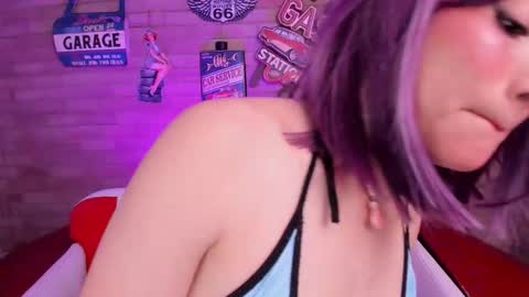 Miss Rhenna online show from 12/05/25, 12:25