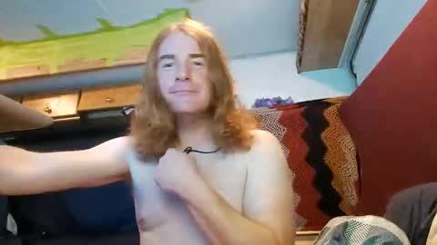 Snapshot of foxycutecock chatting on 12/14/24, 12:44 foxycutecock online show from 12/14/24, 12:44