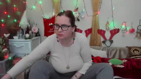 foxydesiree online show from 12/24/24, 02:43