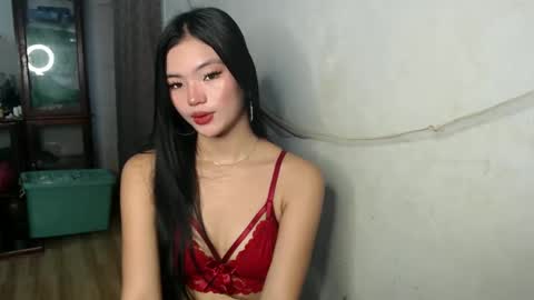 Snapshot of foxygoddess19 chatting on 02/04/25, 04:26 foxygoddess19 online show from 02/04/25, 04:26