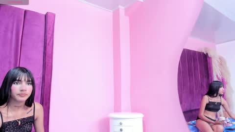 foxyhillx online show from 12/15/25, 05:50