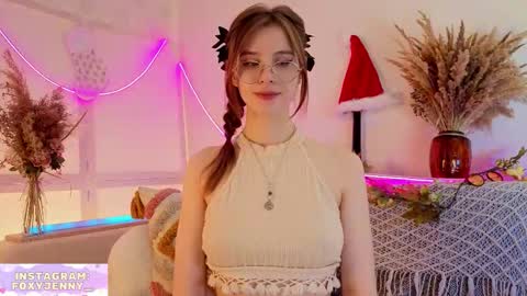 Snapshot of foxysecret_ chatting on 12/21/25, 08:27 foxysecret_ online show from 12/21/25, 08:27