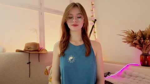 foxysecret_ online show from 05/28/26, 06:16