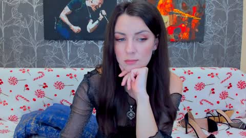 Snapshot of foxyx1 chatting on 12/15/24, 05:53 Foxy online show from 12/15/24, 05:53