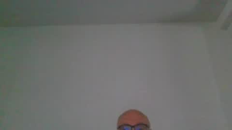 Snapshot of fra94 chatting on 06/25/26, 12:09 fra94 online show from 06/25/26, 12:09