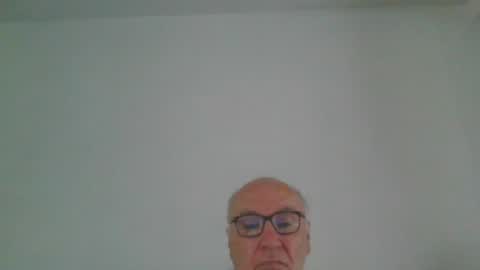 Snapshot of fra94 chatting on 07/18/26, 12:20 fra94 online show from 07/18/26, 12:20