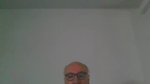 Snapshot of fra94 chatting on 07/27/26, 12:34 fra94 online show from 07/27/26, 12:34