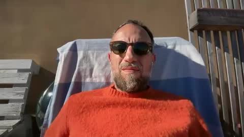 fra___ online show from 11/04/25, 10:03