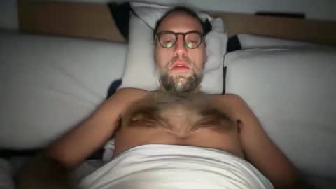 fra___ online show from 12/15/25, 11:36