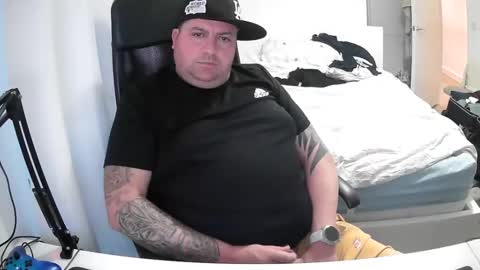 Snapshot of frainter1 chatting on 12/29/24, 03:57 frainter1 online show from 12/29/24, 03:57