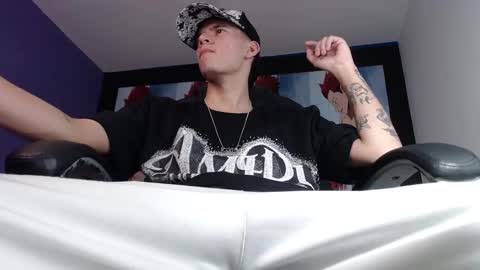 Fran online show from 01/08/25, 02:46