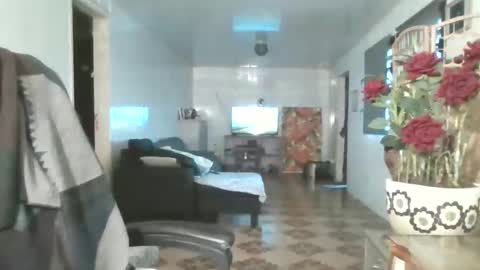 Snapshot of francelune chatting on 09/12/25, 01:33 francelune online show from 09/12/25, 01:33