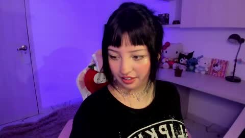 Snapshot of francesca_7 chatting on 01/30/25, 09:58 francesca_7 online show from 01/30/25, 09:58