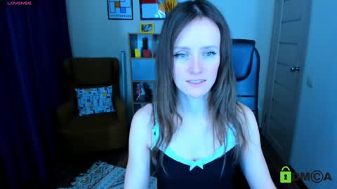 Snapshot of francescacollins chatting on 02/07/25, 01:22 Fran online show from 02/07/25, 01:22