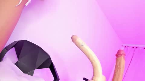 francesca online show from 11/20/25, 10:59